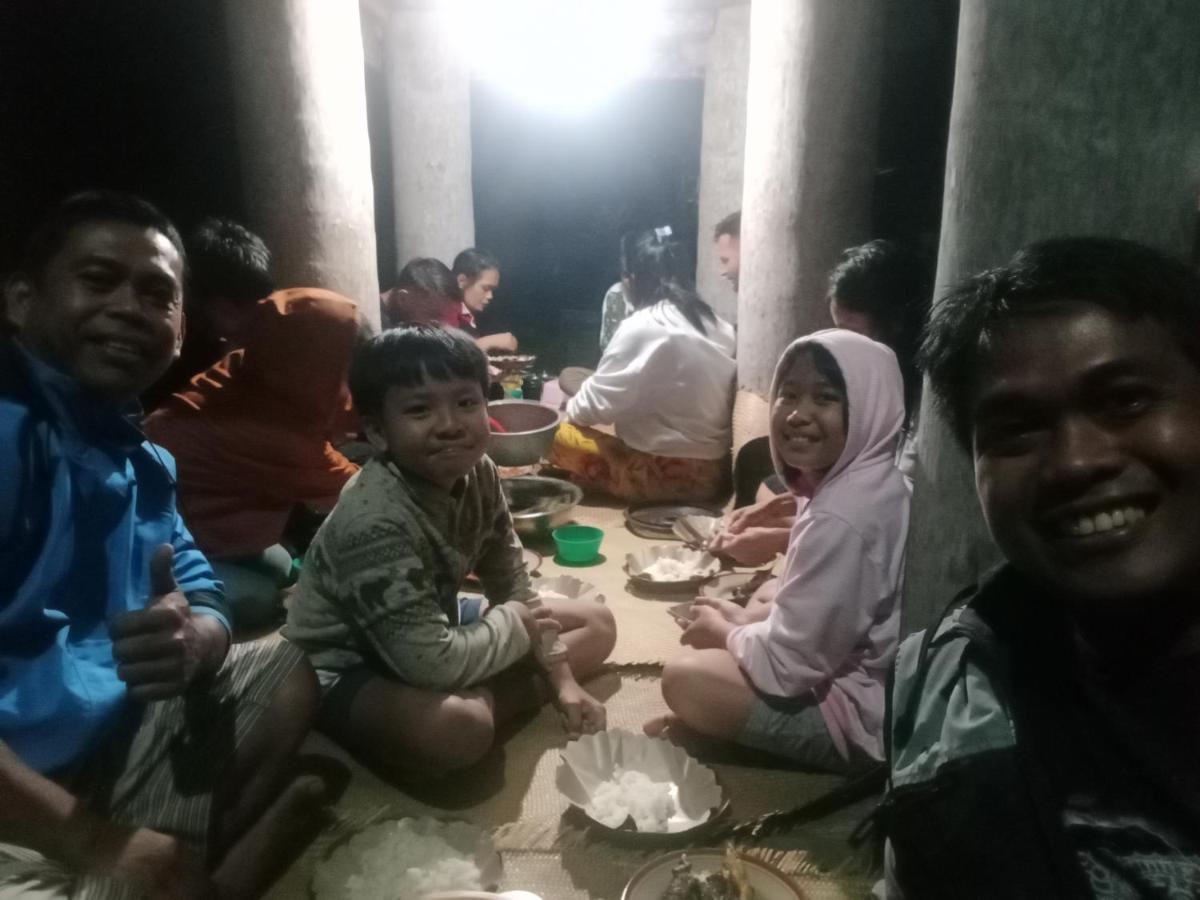Nuansa Homestay Authentic&Hospitality Rantepao Esterno foto