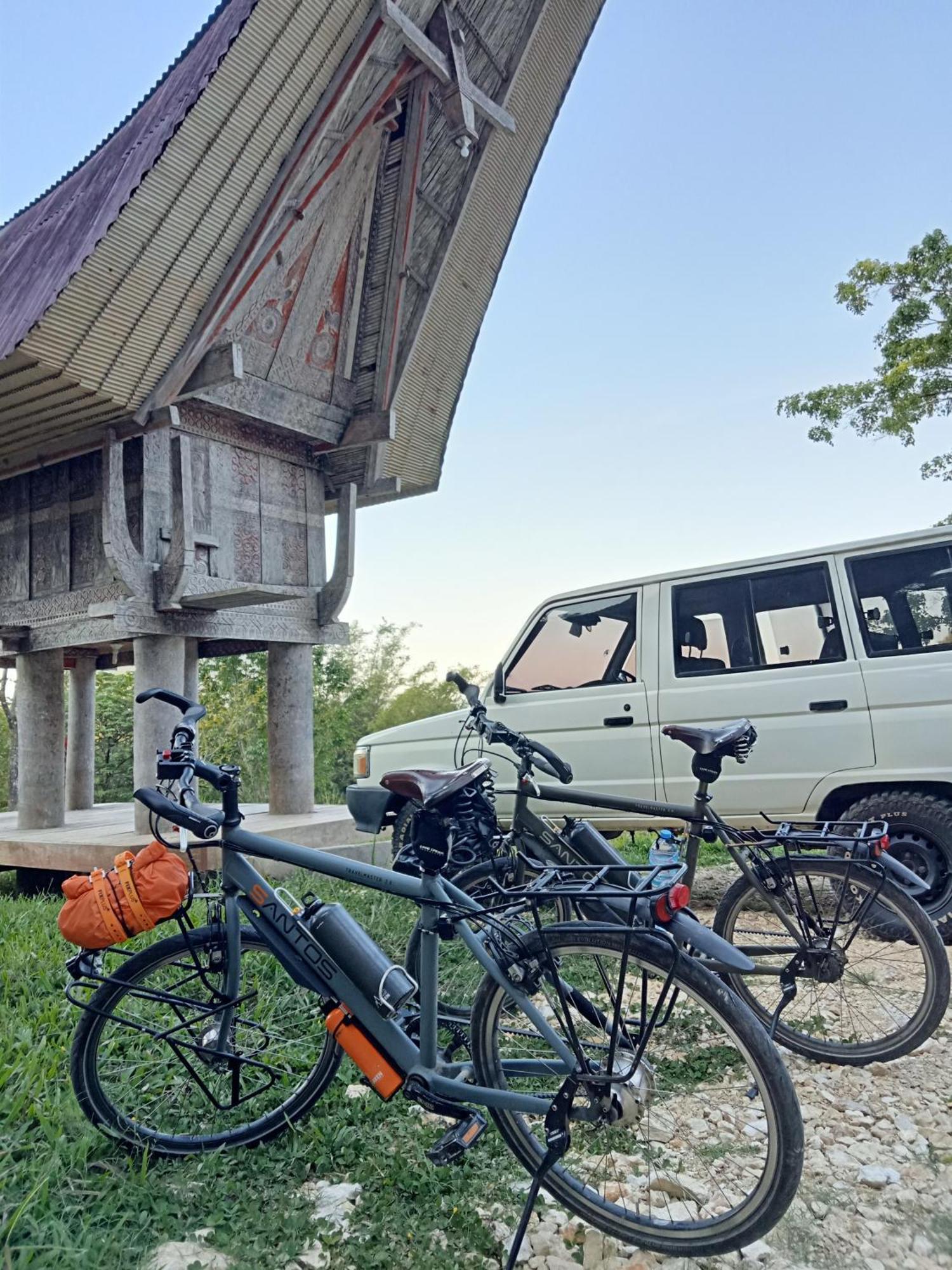 Nuansa Homestay Authentic&Hospitality Rantepao Esterno foto